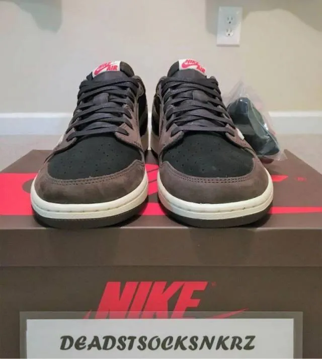 2019 Nike Air Jordan 1 Low OG SP Travis Scott Cactus Jack Mo