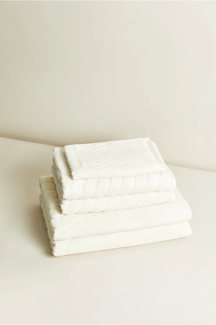 Baina Ivory Johanna Bath Sheet