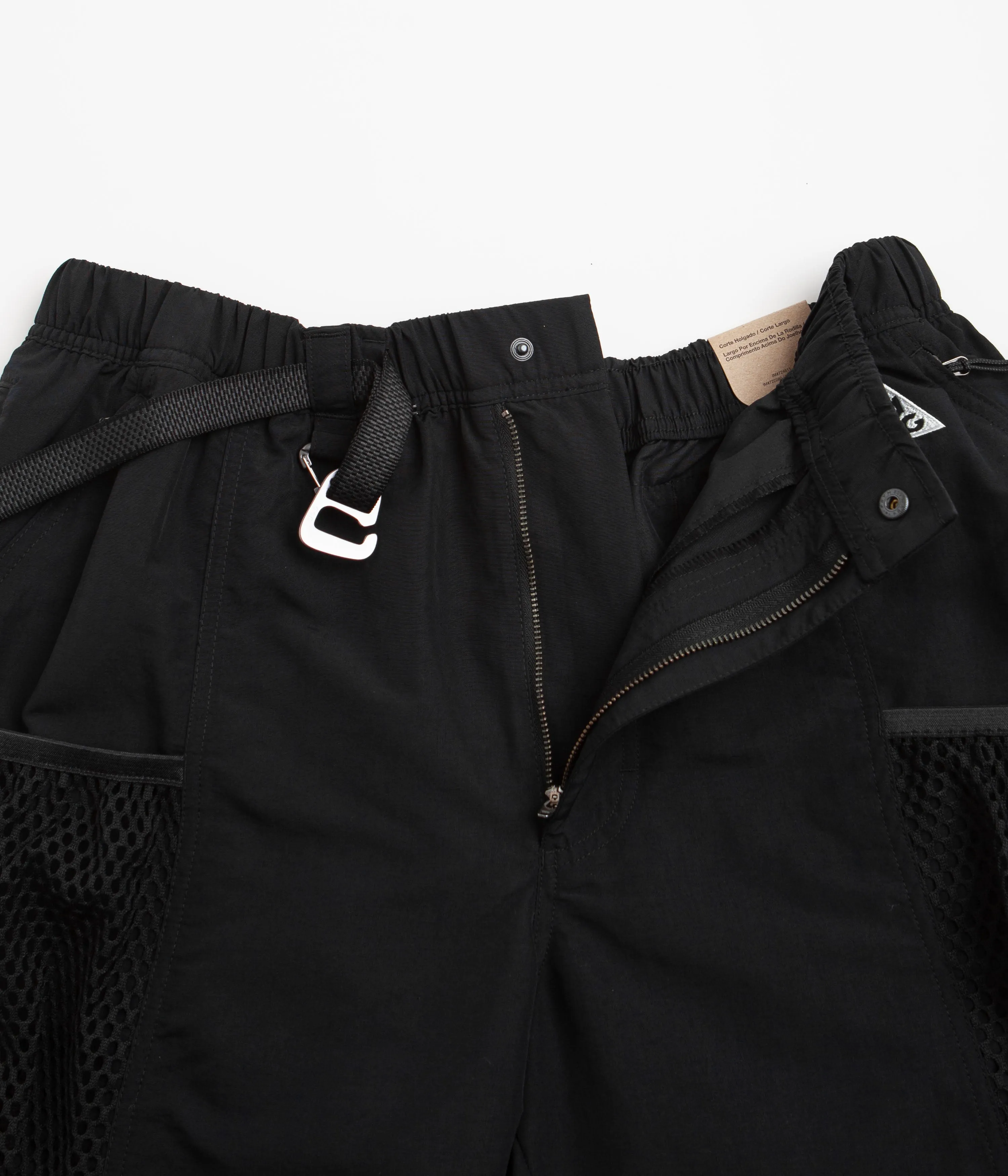 Nike ACG Snowgrass Cargo Shorts - Black / Anthracite / Summit White