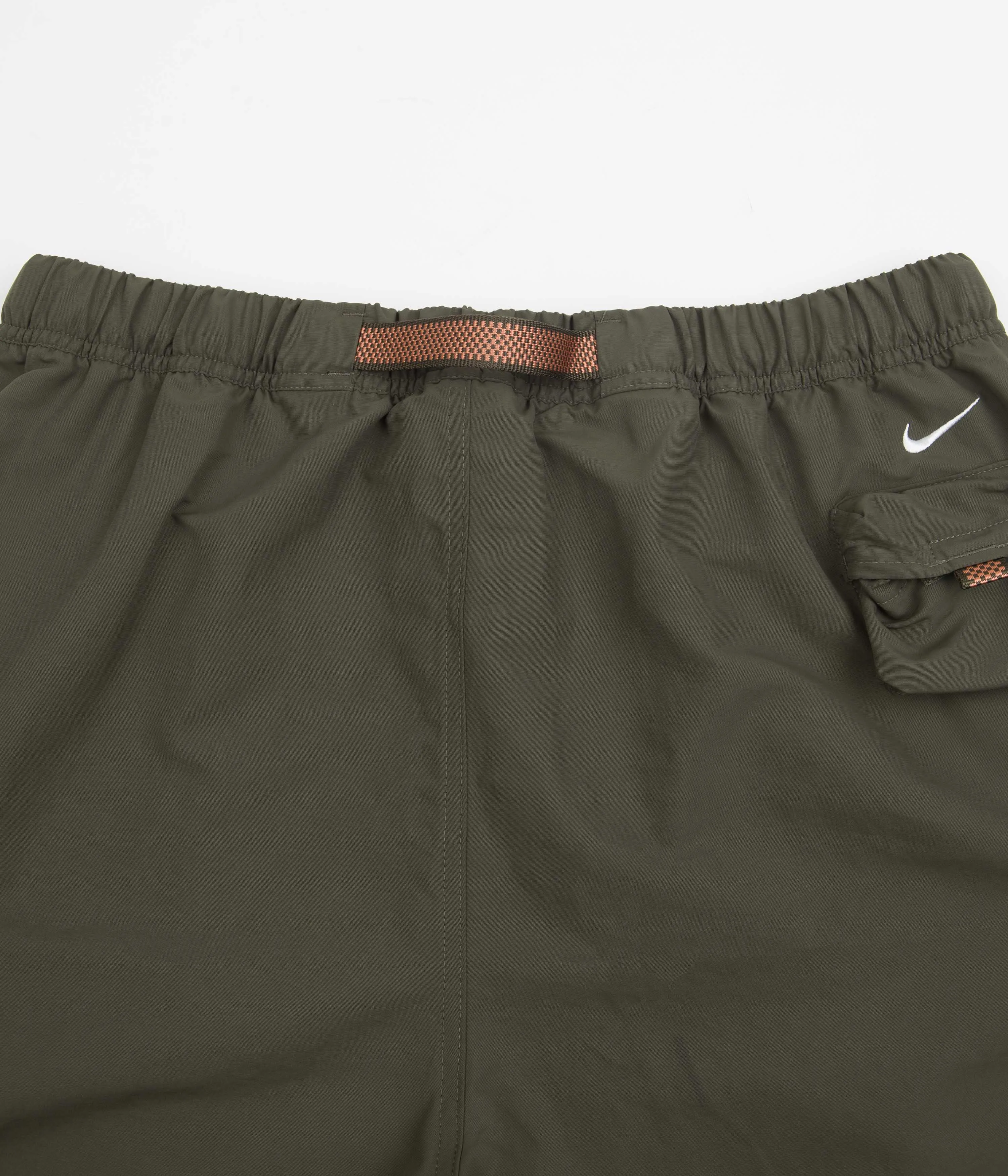 Nike ACG Snowgrass Cargo Shorts - Cargo Khaki / Black / Summit White