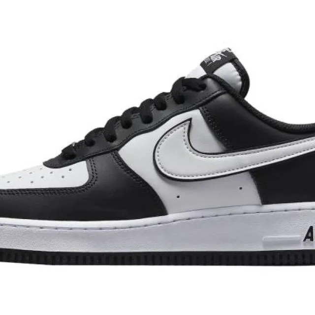 Nike Air Force 1 Low Panda