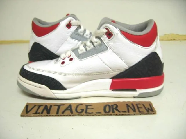 Nike Air Jordan III 3 Fire Red Retro GS 2013 sz 5Y cemen...