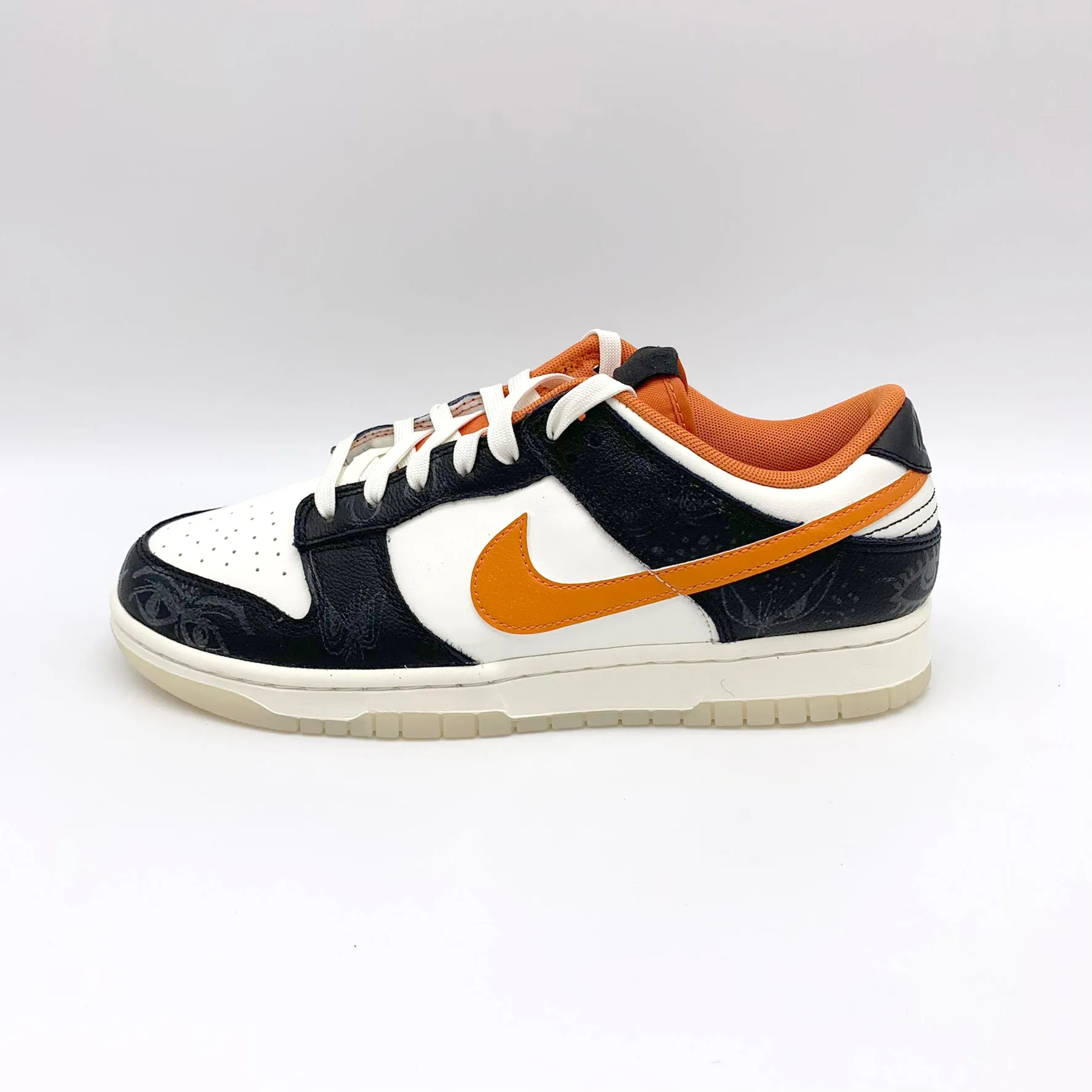 Nike Dunk Low PRM Halloween