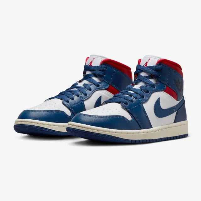 Nike Women's Air Jordan 1 Mid (French Blue/ White/ Gym R...