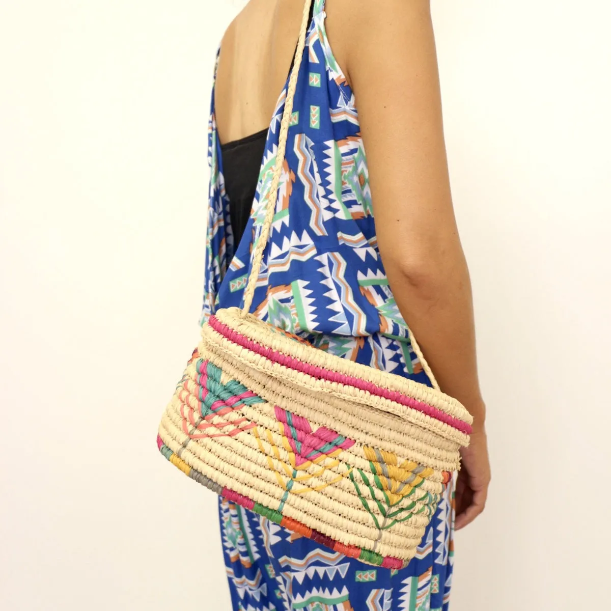 Resort Style Basket Shoulder Bag