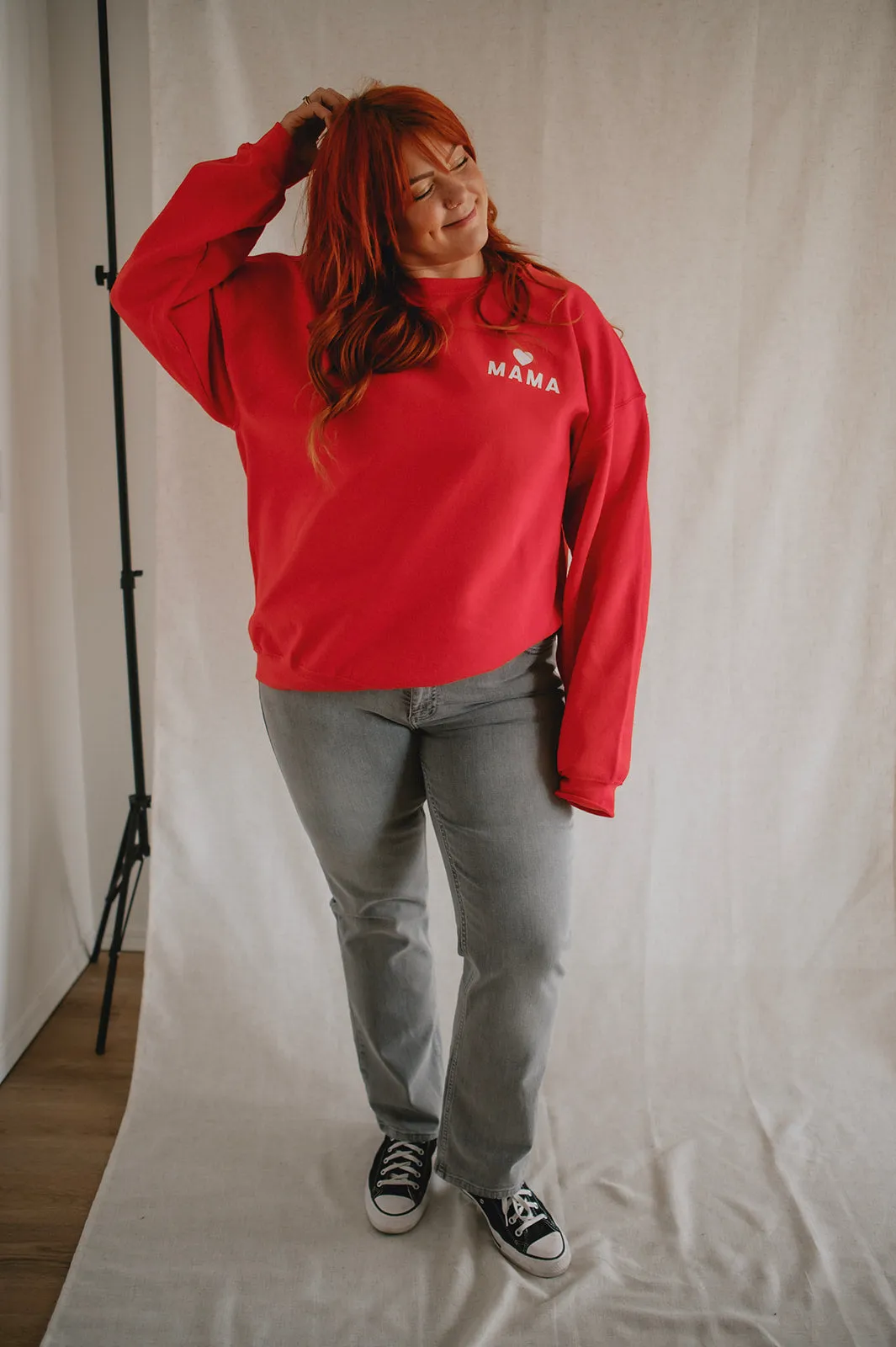 The Mama Heart Pullover Sweatshirt - Red