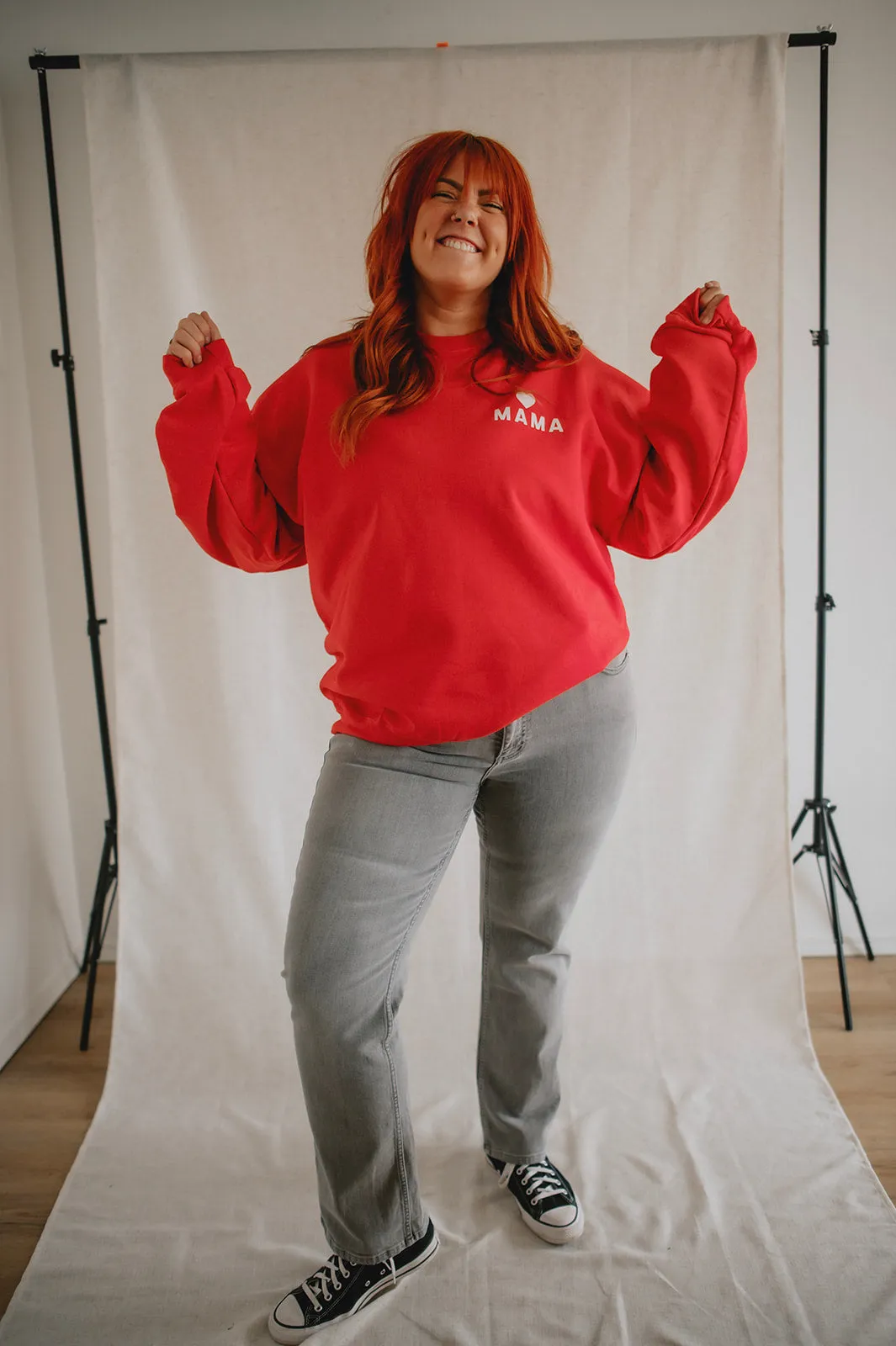 The Mama Heart Pullover Sweatshirt - Red